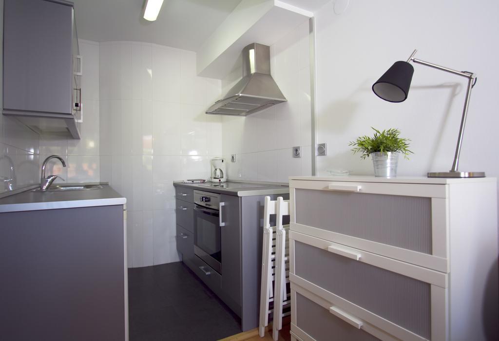 Apartamentos Jauregui Minneapolis Dış mekan fotoğraf